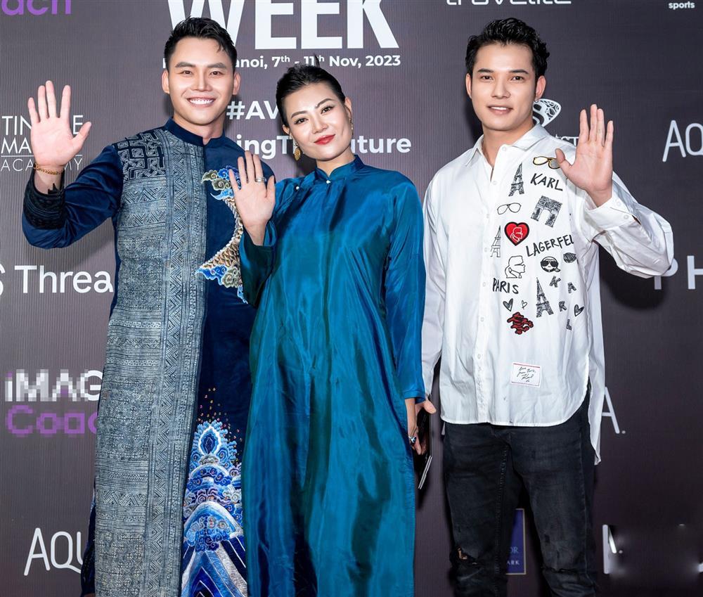 Quỳnh Nga khoe eo thon hội ngộ chị đẹp Hồng Nhung-6