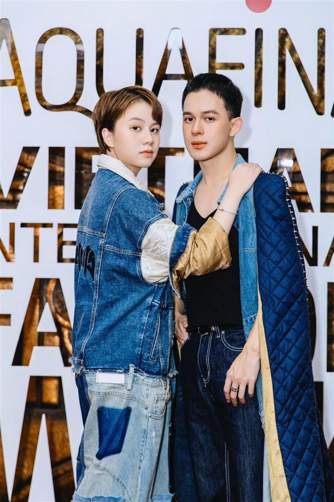 Quang Anh và Bảo Hân nắm tay tình tứ, Thanh Lam diễn xuất thần trên sàn catwalk-6