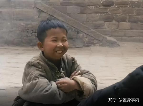 Nam diễn viên xấu nhất Trung Quốc sở hữu khối tài sản hàng trăm triệu NDT, cưới vợ đẹp kém 14 tuổi-1