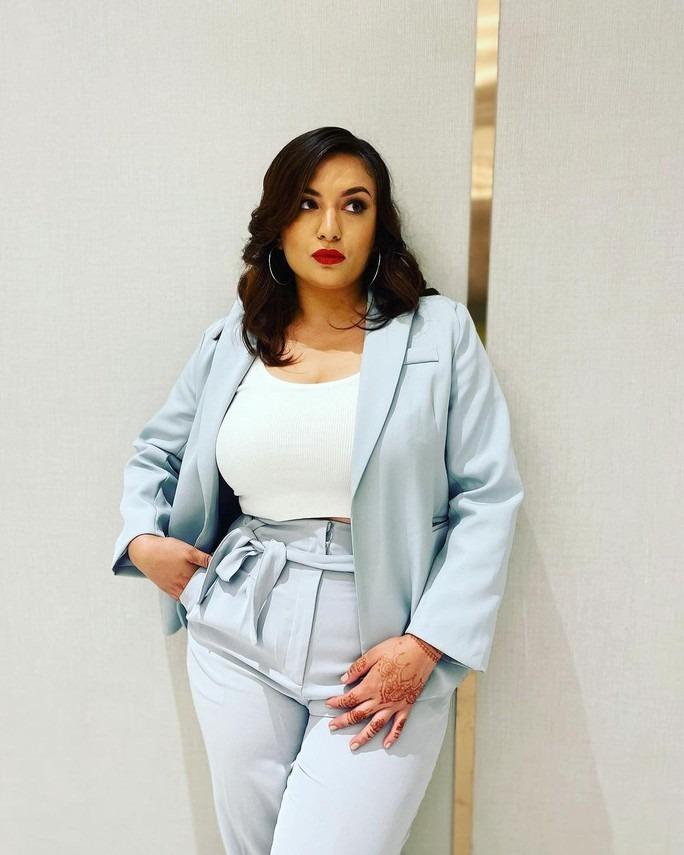 Nặng gần 100 kg vẫn là hoa hậu-3