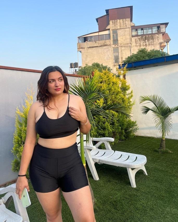 Nặng gần 100 kg vẫn là hoa hậu-4