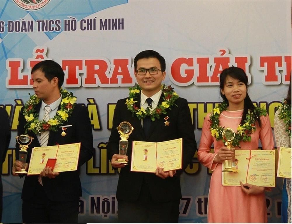 Giáo sư trẻ nhất 39 tuổi cũng từng là Phó giáo sư trẻ nhất-2
