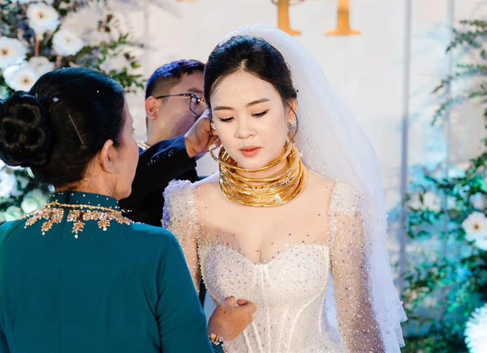 Yêu nhau ở Hàn Quốc, cặp đôi về Việt Nam tổ chức đám cưới trong mơ-3