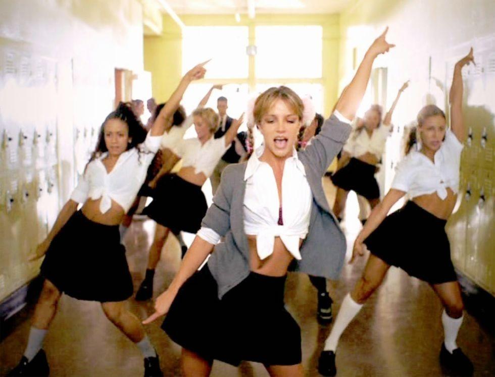 Hồi ký Britney Spears: Không ăn khách mới lạ-2