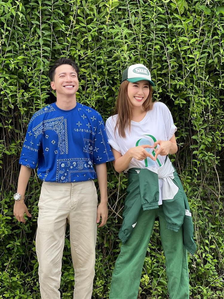 Thúy Ngân tuổi 32: Nhan sắc quyến rũ, vướng tin đồn yêu đàn em kém 6 tuổi-11