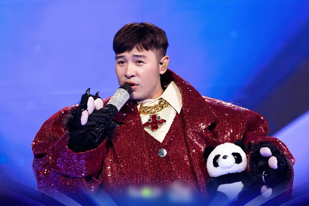 Ca Sĩ Mặt Nạ: Sau 1 thập kỷ ngủ đông, Bố Gấu lộ diện là thanh xuân của bao người-6