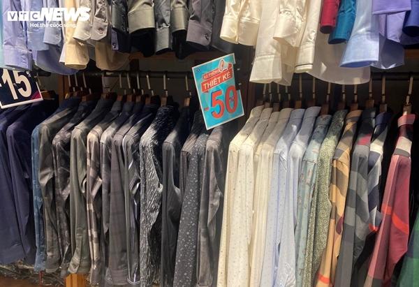 Sát đại hội siêu giảm giá 11/11, thủ phủ thời trang Hà Nội vắng hoe-10