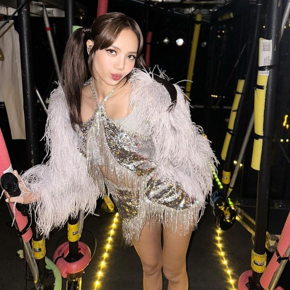 Công ty chủ quản lên tiếng về loạt tin tức ồn ào quanh Lisa-2