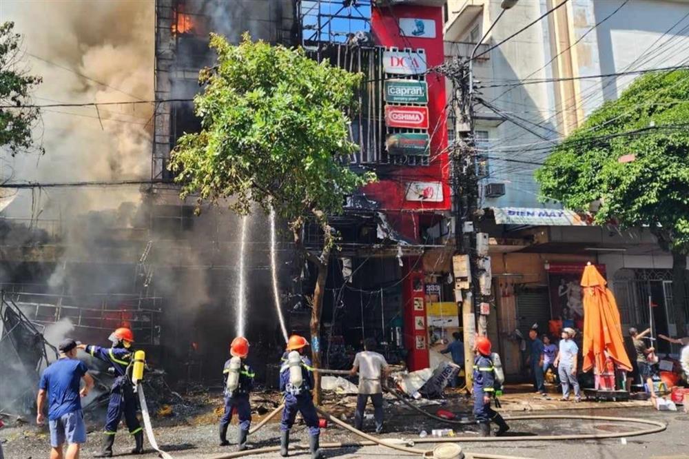 Cháy 3 căn nhà liền kề ở Buôn Ma Thuột-3