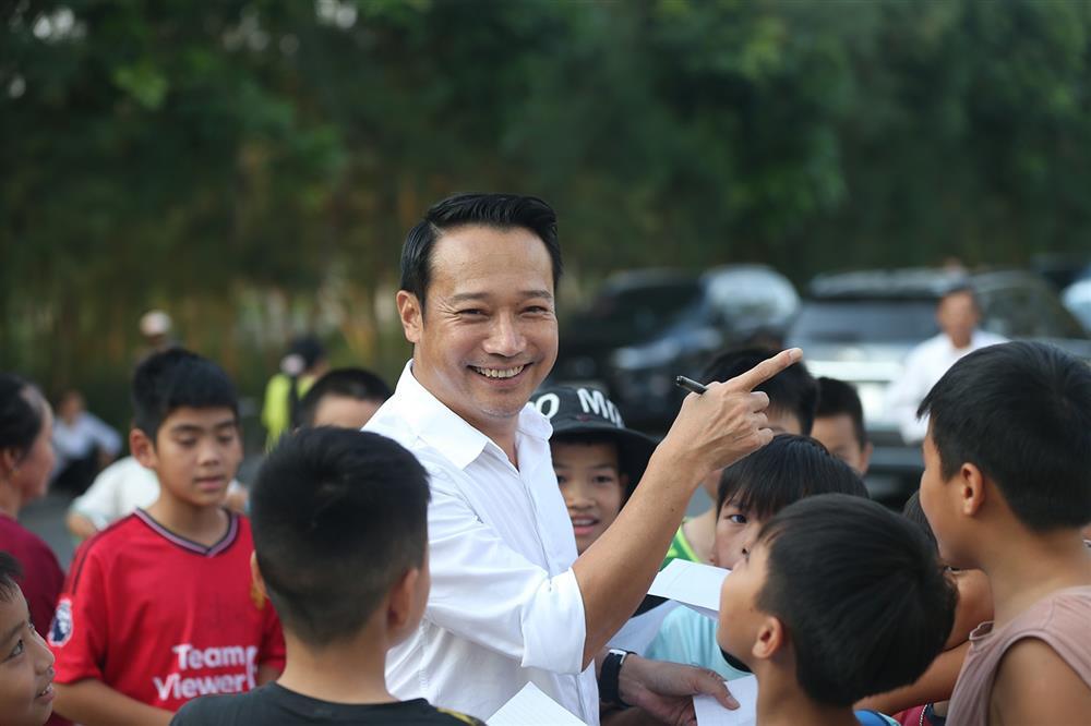 Quang Hải và dàn sao Việt Nam dự lễ cưới Văn Hậu - Hải My-7