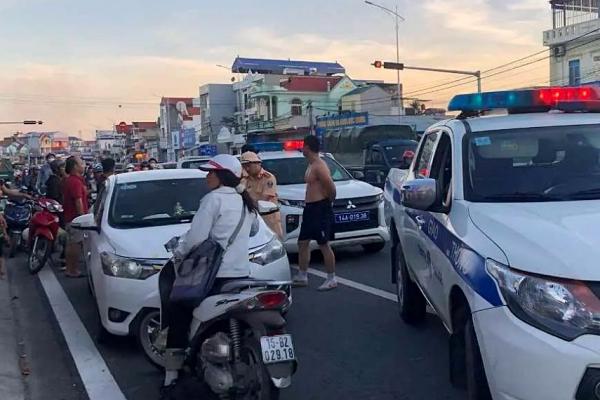 Tài xế vi phạm nồng độ cồn ở TPHCM: Phạt 7 triệu thì tôi bỏ luôn xe-3