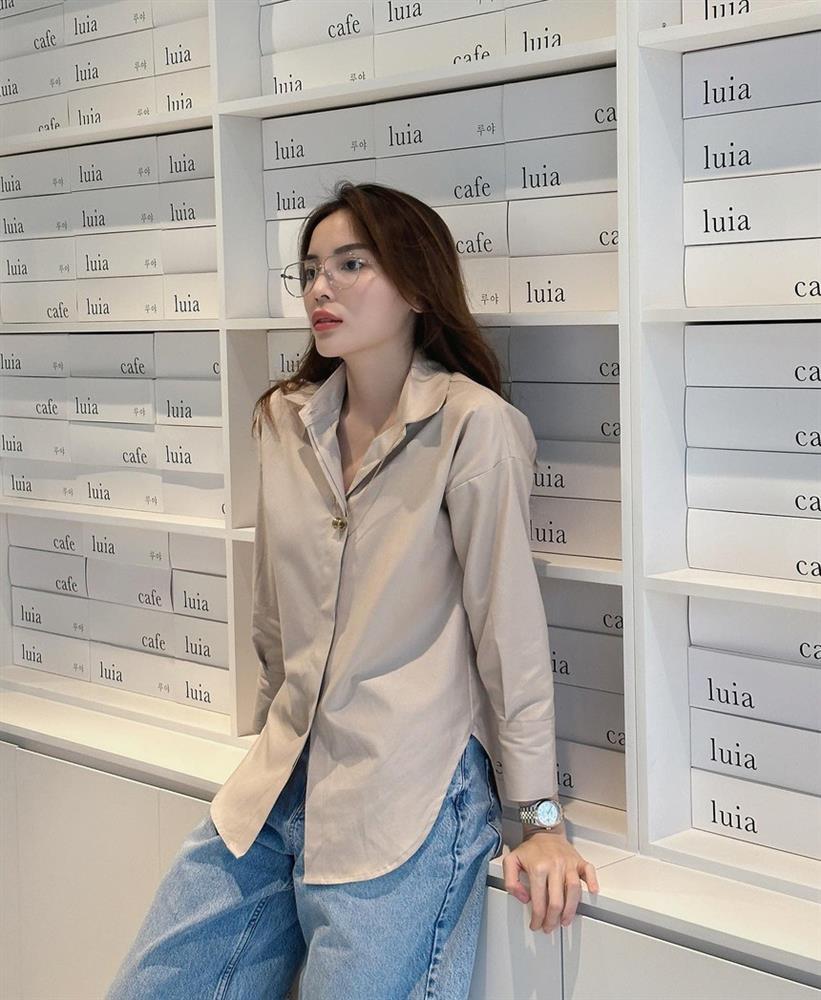 10 cách phối đồ giúp Kỳ Duyên mặc quần jeans thường xuyên nhưng không nhàm chán-4