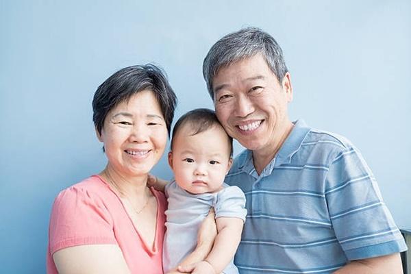 Mẹ chồng bắt tôi bán hết vàng cưới để trả nợ cho em chồng-2