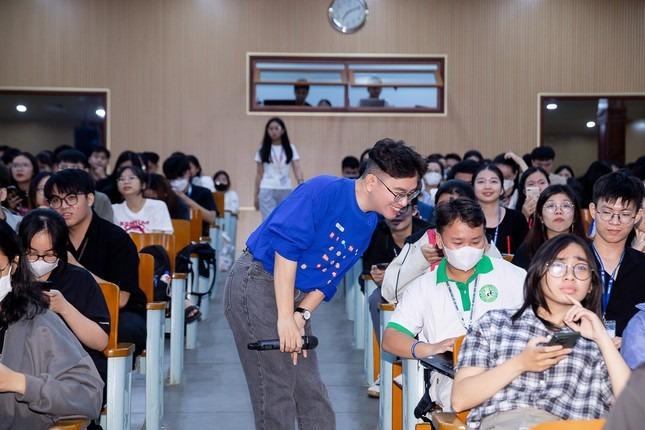 Ninh Dương Lan Ngọc chia sẻ cách ‘đi tìm niềm vui’ vượt qua áp lực cuộc sống-5