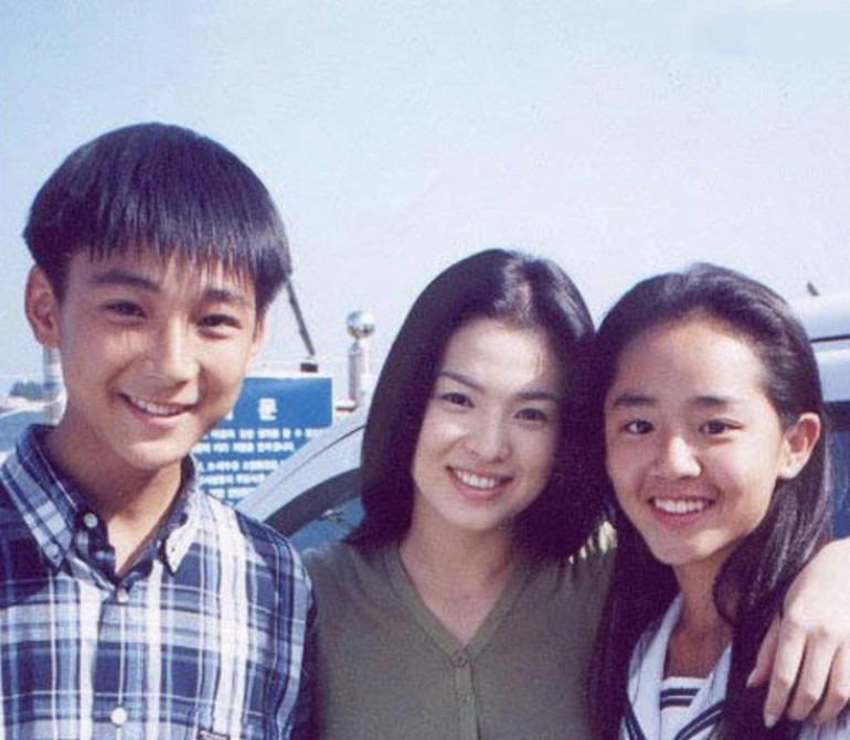 Số phận lận đận của em gái quốc dân đóng phim với Song Hye Kyo khi 13 tuổi-3
