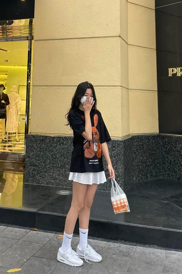 Nhan sắc con gái của Hoa hậu Nguyễn Thị Huyền: Yêu kiều không thua kém mẹ-6