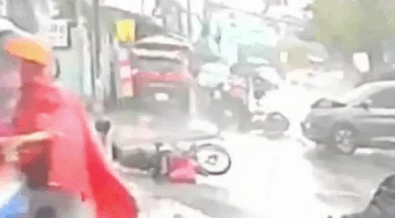 Ô tô tông liên hoàn làm cô gái tử vong ở TPHCM: Có nạn nhân biến dạng mặt-2