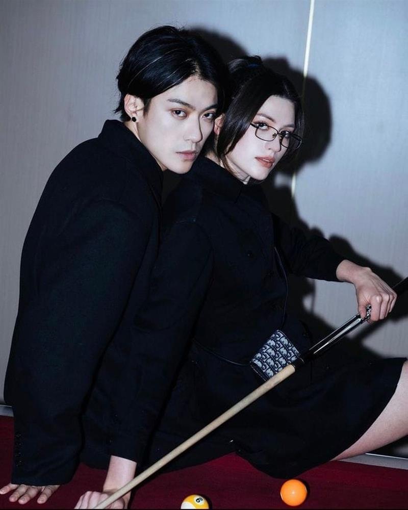 Mối tình sóng gió của cosplayer nổi tiếng và chồng mất đúng vào sinh nhật-3