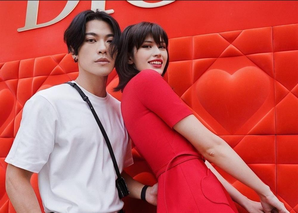 Mối tình sóng gió của cosplayer nổi tiếng và chồng mất đúng vào sinh nhật-9