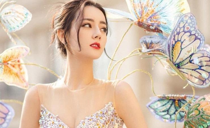 Nữ diễn viên đẹp nhất 2023 với loạt cảnh phim không dám để cha mẹ xem-1