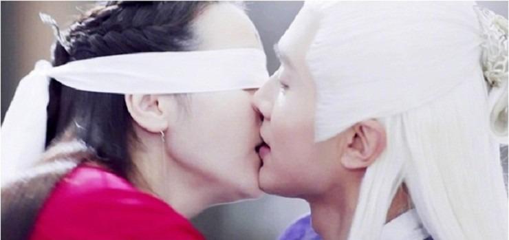 Nữ diễn viên đẹp nhất 2023 với loạt cảnh phim không dám để cha mẹ xem-10