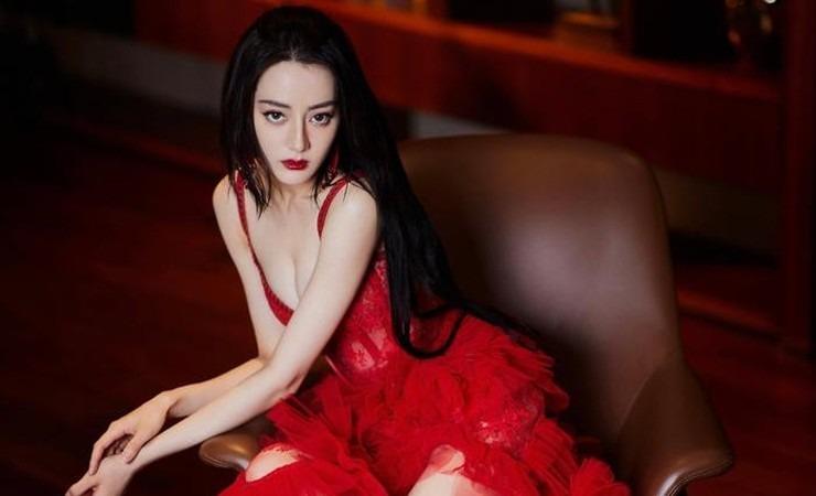 Nữ diễn viên đẹp nhất 2023 với loạt cảnh phim không dám để cha mẹ xem-12