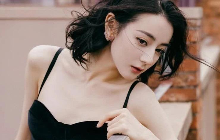 Nữ diễn viên đẹp nhất 2023 với loạt cảnh phim không dám để cha mẹ xem-15