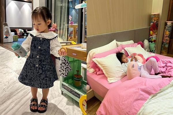 Cường Đô La xả vai chủ tịch, hóa bố bỉm cho quý tử ăn dặm ngày đầu, biểu cảm nhóc tỳ quá đáng yêu-10