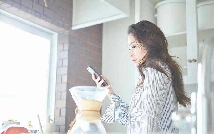 Cuộc gọi lúc đêm khuya của em chồng làm tôi rối bời và mất ngủ-1