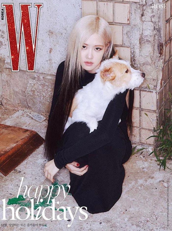 Rosé gây sốt với kiểu tóc 2 màu, diện đồ hoa lá cành vẫn xinh ngút ngàn-1