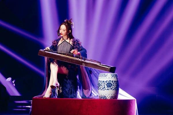 Huyền Baby nói gì khi tiết mục Hai Phút Hơn bị nhận xét loãng?-2