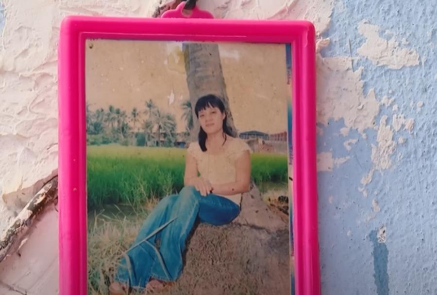 Danh tính 2 người phụ nữ trên bức ảnh treo ở phòng trọ ‘thằng Cò’ Đất phương Nam-3