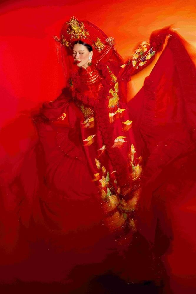 Đối thủ Bùi Quỳnh Hoa bị tố gian lận, cư dân mạng gọi thẳng tên chủ tịch Miss Universe-6