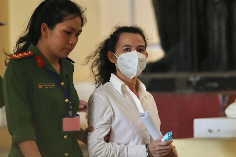 Diễn biến mới vụ nhà báo Hàn Ni xúc phạm bà Nguyễn Phương Hằng-1