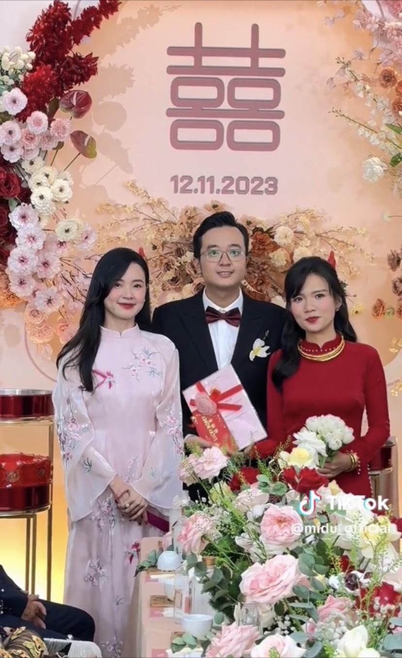 Midu chuẩn chị gái nhà người ta, chi mạnh 2 cuốn sổ đỏ làm quà cưới cho em trai lấy vợ-2