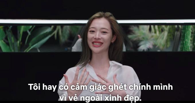 Sulli giãi bày chuyện bị ném đá vì không mặc nội y trong phim tài liệu cuối-3