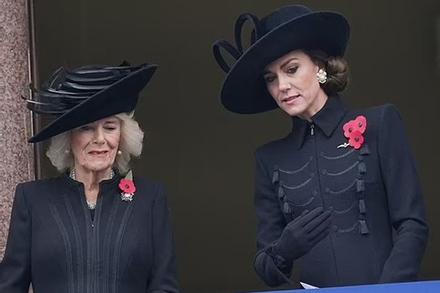 Vương phi Kate nhắc nhở bà Camilla về thứ bậc hoàng gia