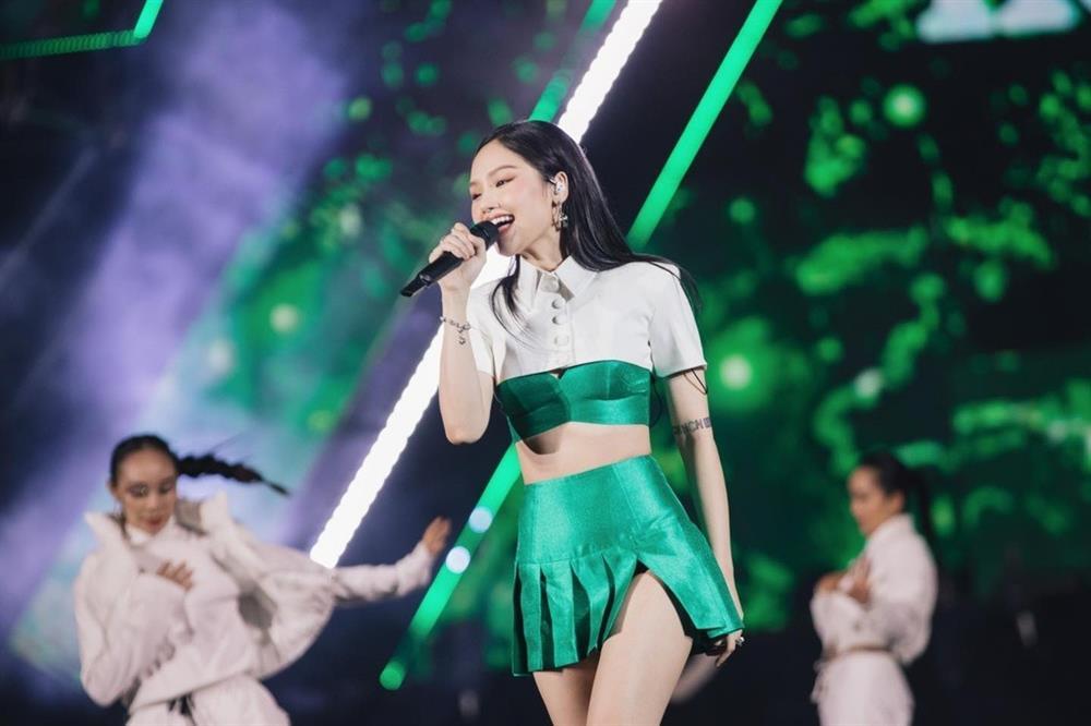 Sao Việt giảm cân sai cách: Phương Mỹ Chi bầm dập, Lan Ngọc nhập viện-4