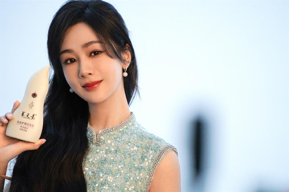 Dương Tử bị chỉ trích vì quảng cáo láo, đội tóc giả quảng cáo dầu gội chống rụng tóc-4