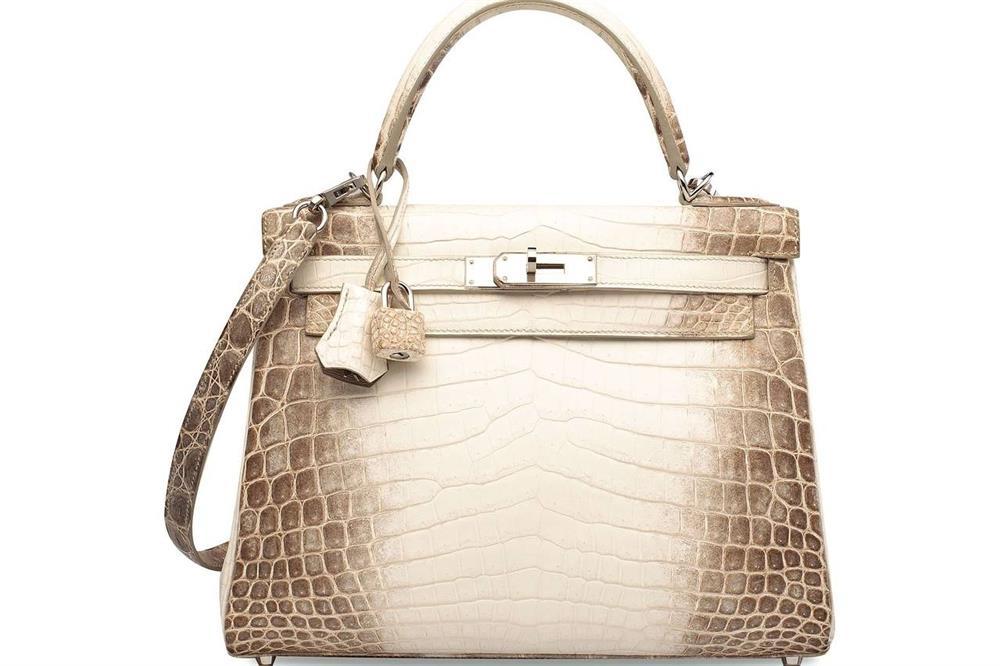 Sau hơn 90 năm ra mắt, chiếc túi này vẫn hay cháy hàng và rất khó mua-4