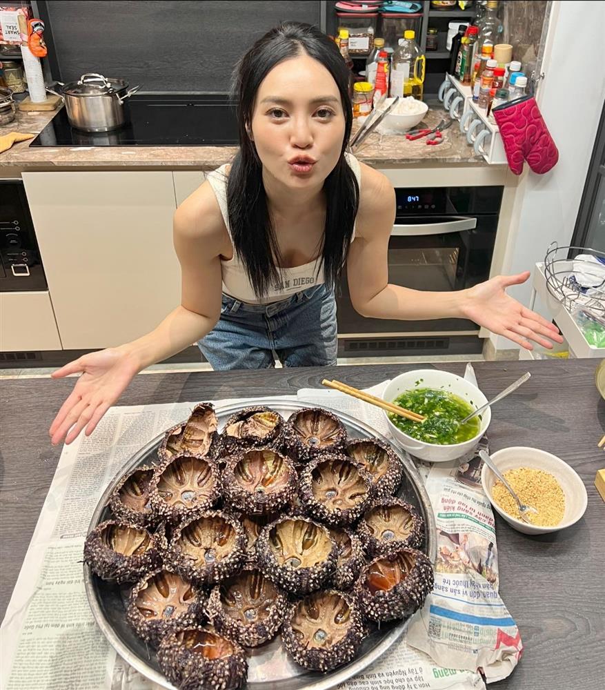 Ninh Dương Lan Ngọc sở hữu vòng eo 54cm nhờ một thức uống-3