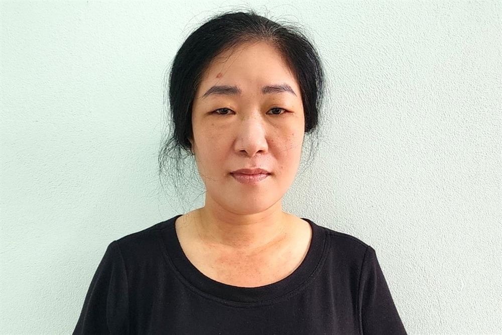 Lấy 1,5 tỷ đồng của cơ quan, nữ thủ quỹ chuẩn bị sẵn quần áo vào tù-1