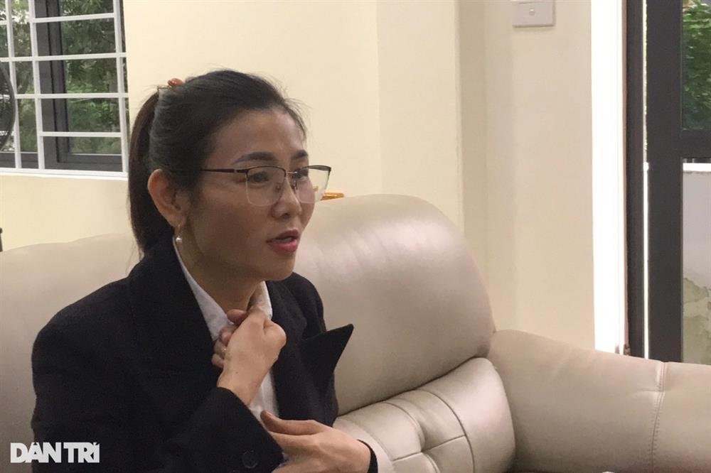 Nữ nhân viên ngân hàng kể lại giây phút bị tên cướp dí dao vào cổ-2