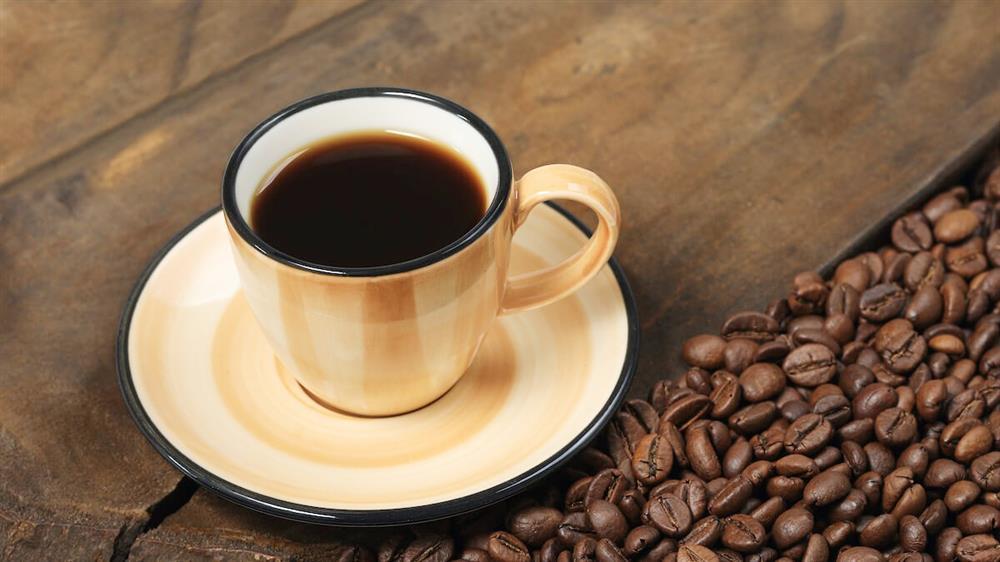 Ba nhóm người dễ gặp nguy hiểm nếu uống cà phê-1