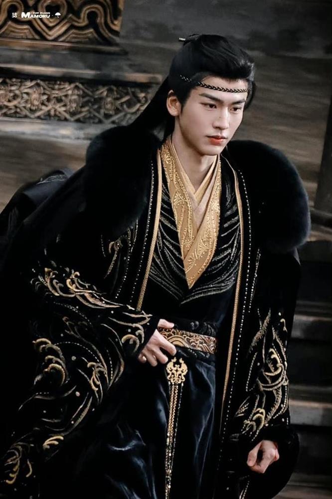 Bạn trai cũ Bạch Lộc Trương Lăng Hách tuyên bố không đóng phim cổ trang nữa vì điều này-3