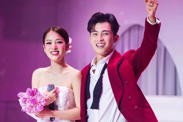 Gin Tuấn Kiệt mang 500 triệu đồng tiền mặt, 20 cây vàng (1,4 tỷ đồng) đến rước Puka-15