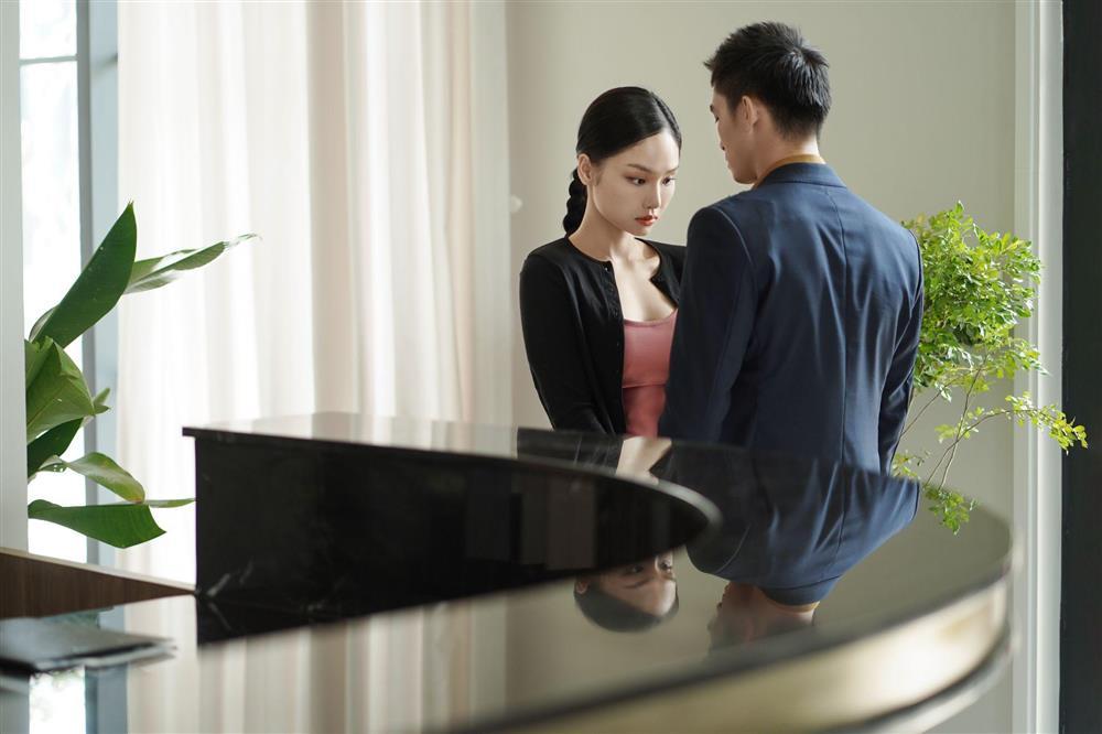 Miu Lê tái xuất màn ảnh rộng đầy táo bạo trong ‘Chiếm đoạt’-5