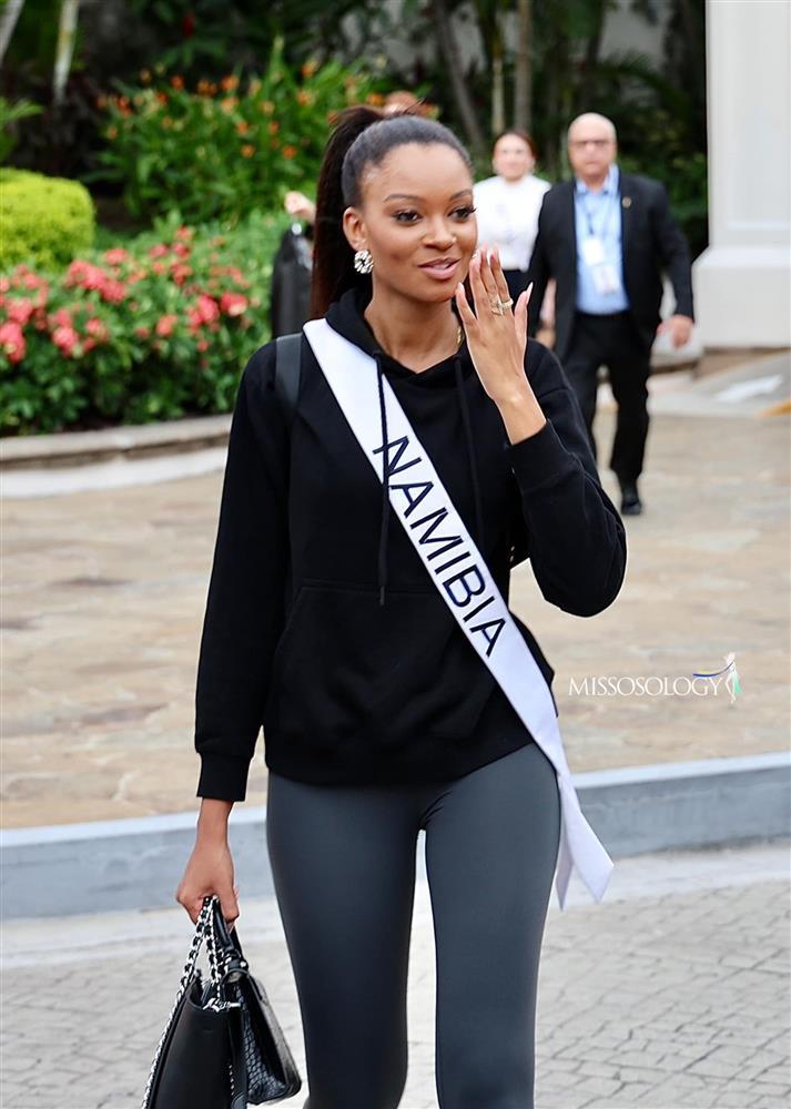 Mặt mộc của dàn thí sinh Hoa hậu Hoàn vũ-13