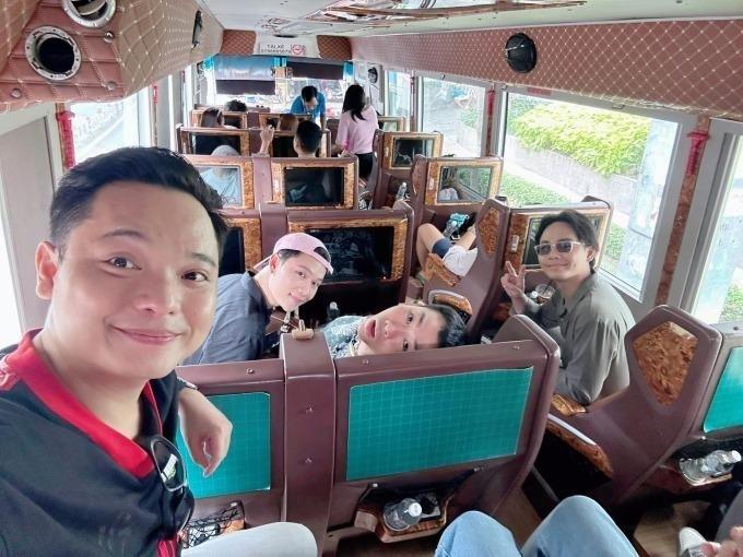 Hòa Minzy trèo cây, đội thùng bia tại đám cưới Puka - Gin Tuấn Kiệt-14