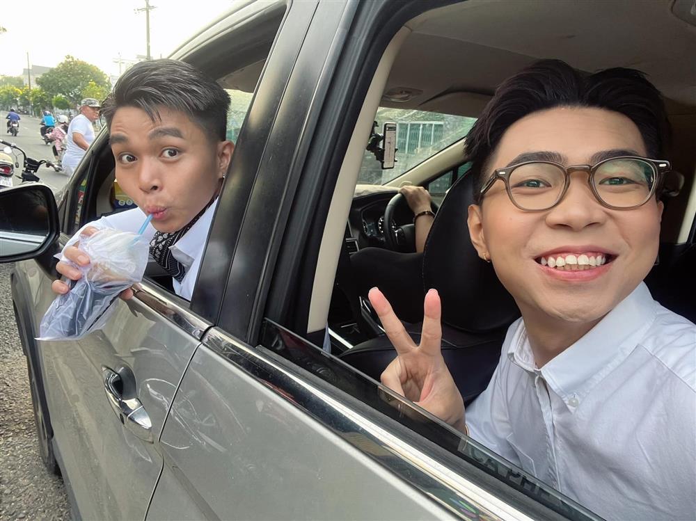 Hòa Minzy trèo cây, đội thùng bia tại đám cưới Puka - Gin Tuấn Kiệt-15